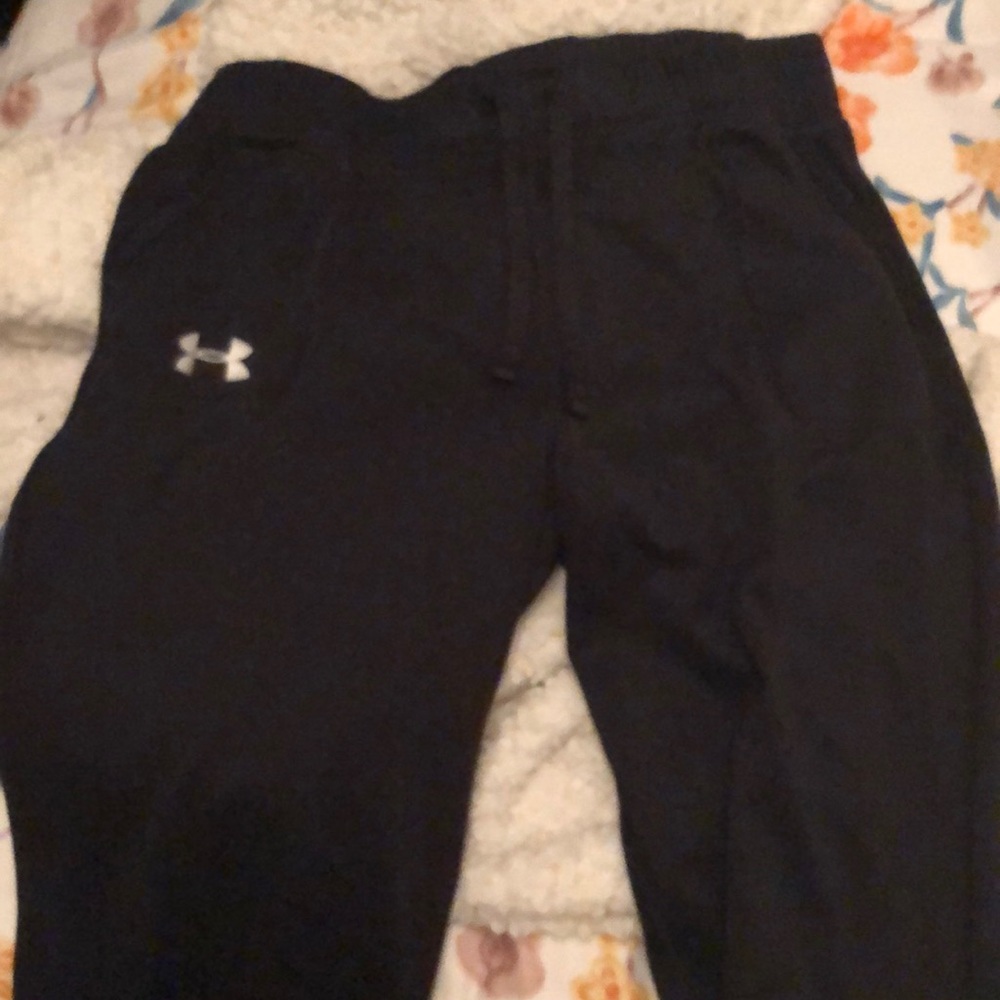 WOMENS UNDER ARMOR JOGGERS